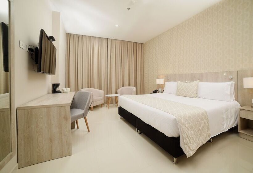 سوییت سوپریور, Dorado Plaza Alto Prado