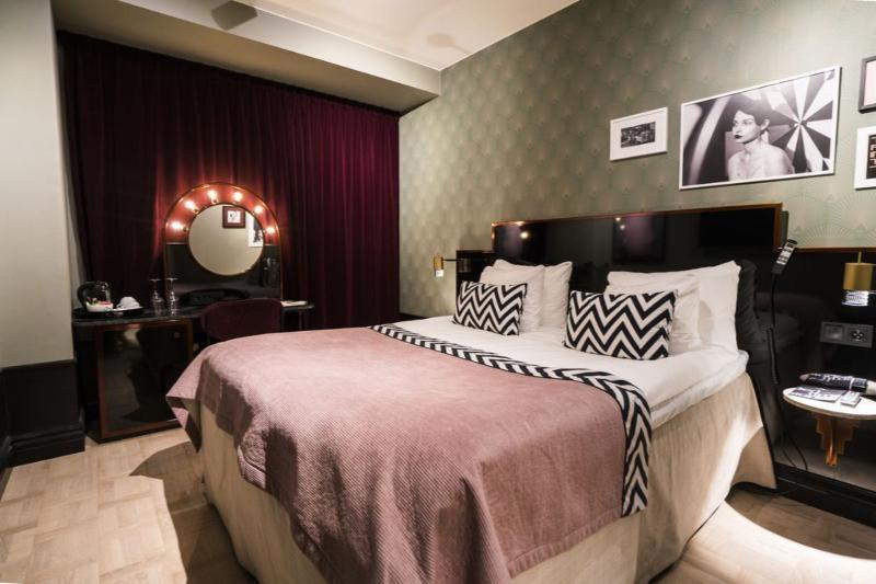 스위트, Holiday Inn Express Hotel & Suites Madison, An Ihg