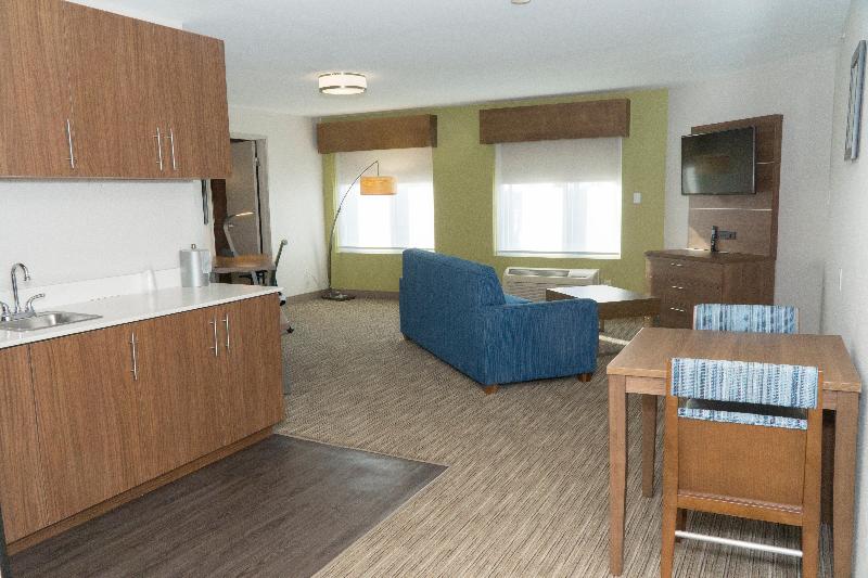 스위트 킹사이즈 침대, Holiday Inn Express Hotel & Suites Madison, An Ihg