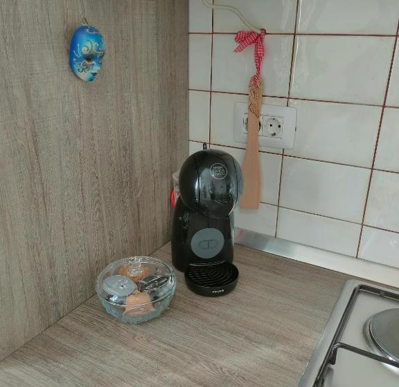 استودیوی استاندارد, The Nice Dreams Studio Apartment