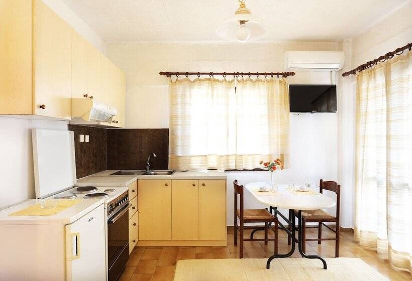 آپارتمان 1 خوابه با چشمانداز دریا, Monemvasia Green Apartments