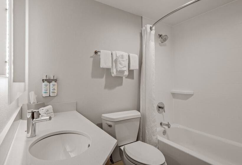 Номер Стандарт, Holiday Inn Express Hershey Harrisburg Area, An Ihg