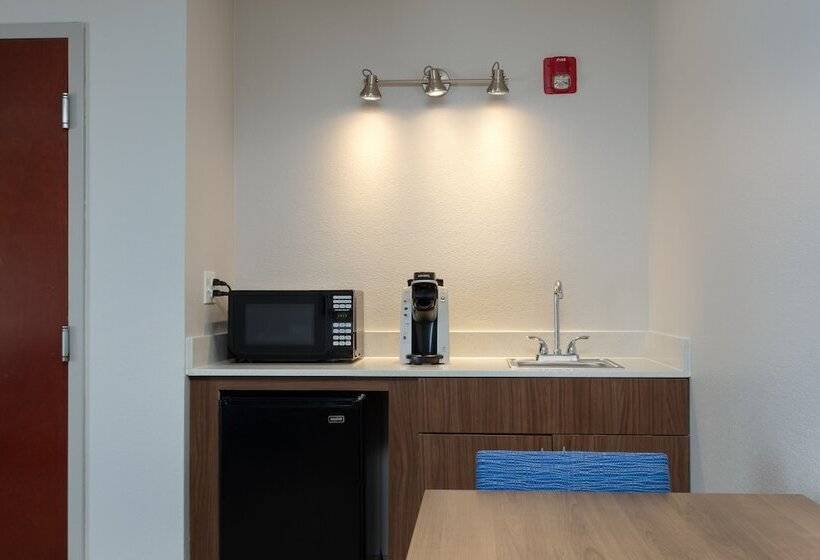 סוויטה, Holiday Inn Express & Suites Milton East I 10, An Ihg
