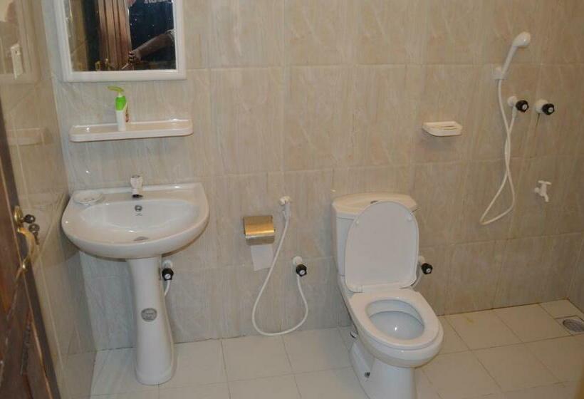 Семейный Номер, Surf & Sand Hotel Arugambay