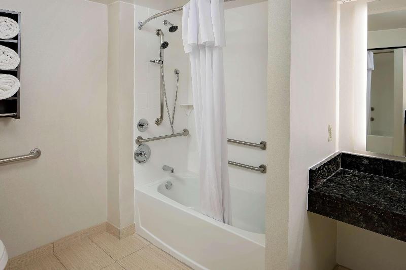 Люкс 2 Спальни, Homewood Suites By Hilton Hartford Farmington