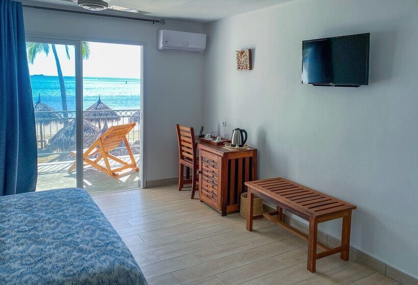 اتاق استاندارد با چشم‌انداز دریا, Orangea Beach Resort