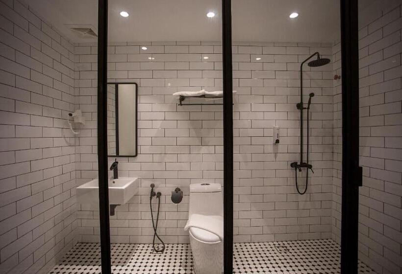 חדר סופריור, The Southern Boutique