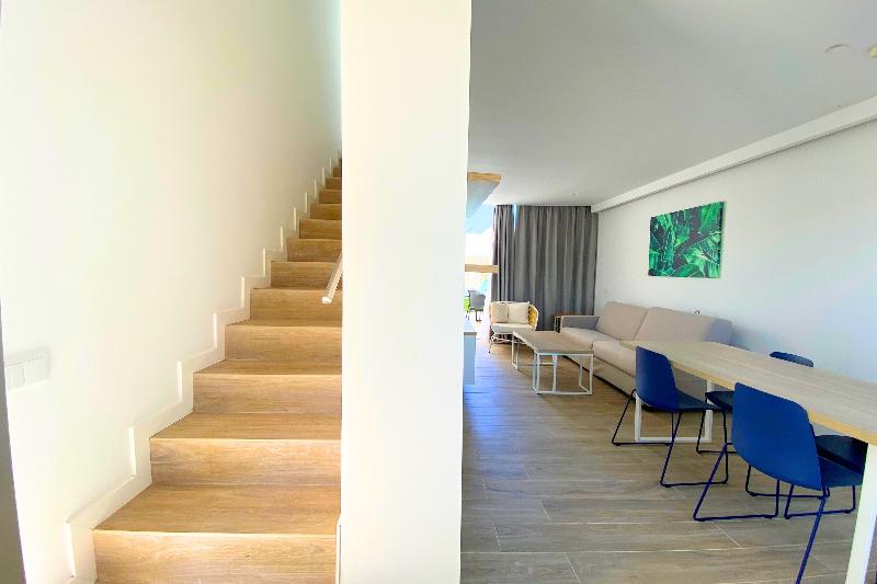 Студия Superior, Millennium Place Barsha Heights Hotel Apartments