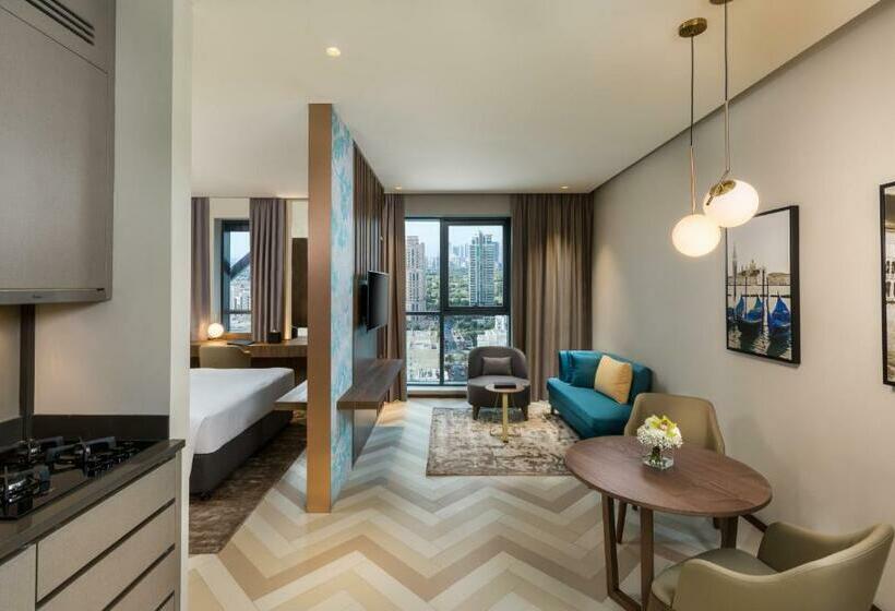 Студия Премиум, Millennium Place Barsha Heights Hotel Apartments