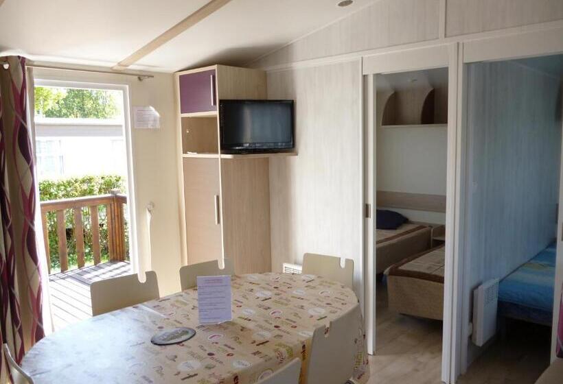标准平房, Auberge Des Etangs