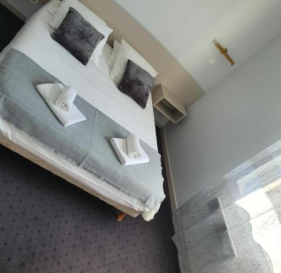 Номер Стандарт Вид на Горы, Hôtel Du Parc