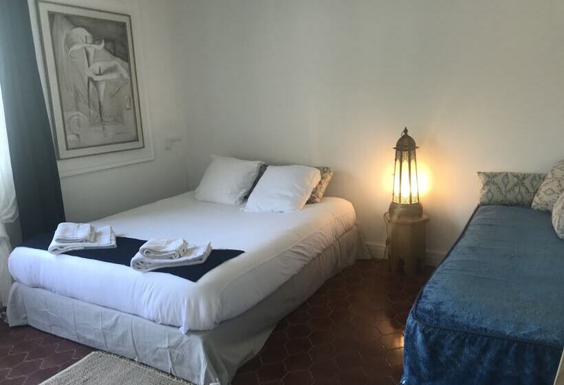 Семейный Номер, Moodz Hotel Vienne