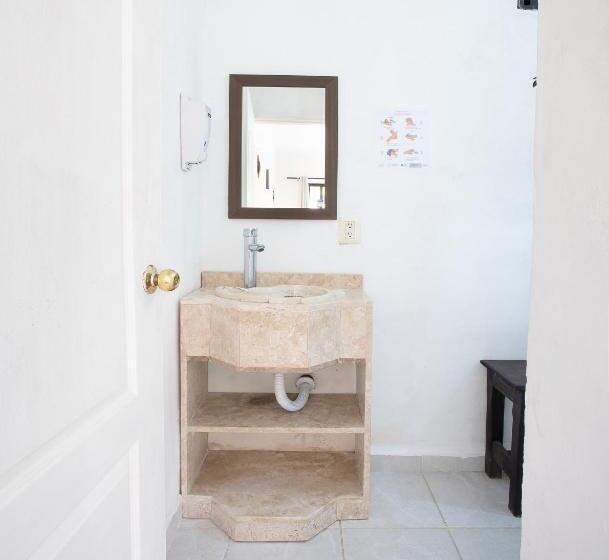 اتاق استاندارد, Casa Ariana