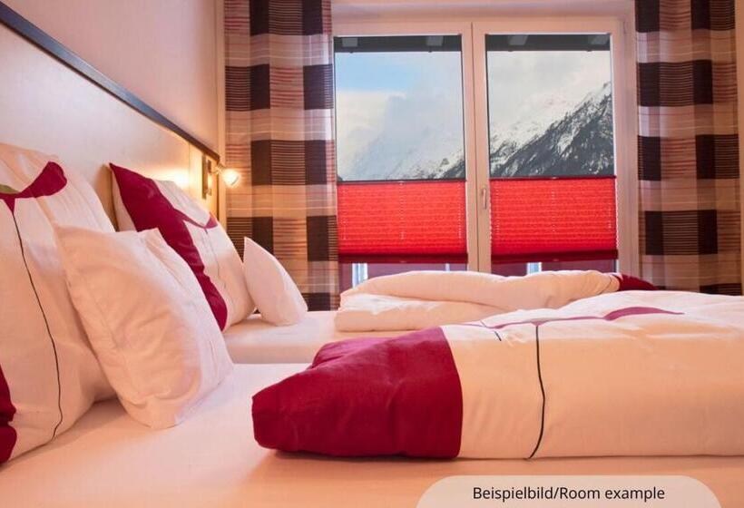 اتاق استاندارد سه تخته با بالکن, Sporthotel Bergheim