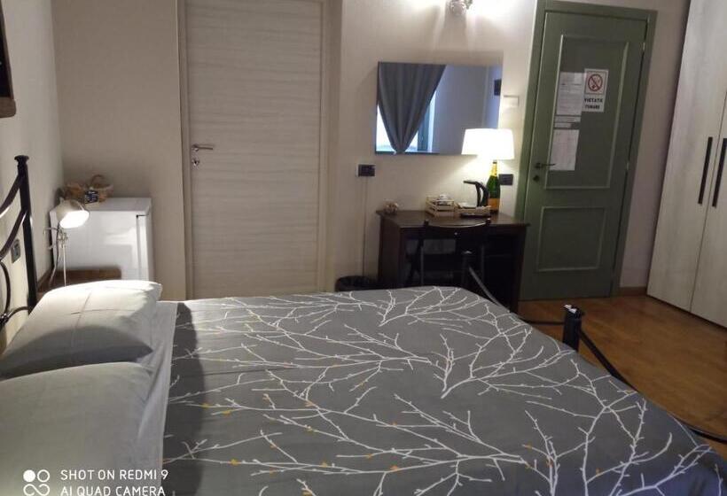 Номер Стандарт Трехместный, La Casina