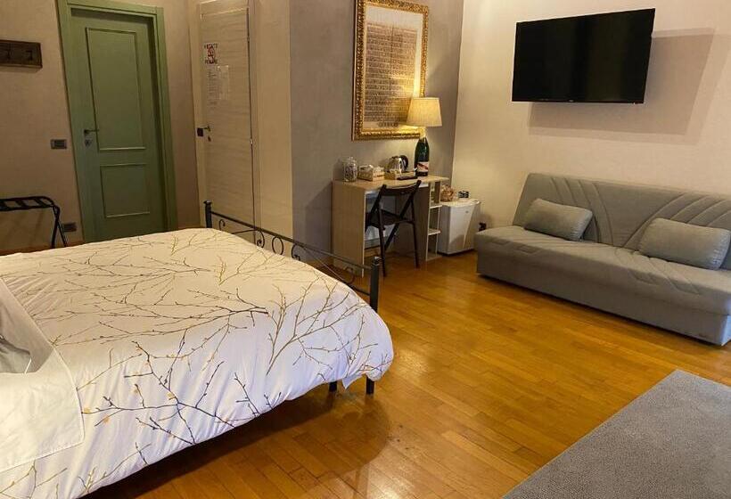 Трехместный Номер Комфорт, La Casina