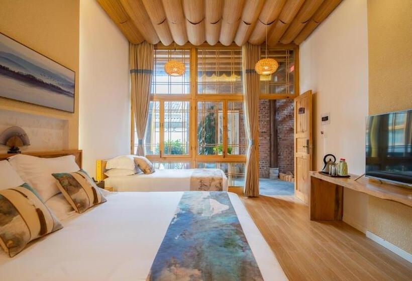 Семейный Номер Вид на Сад, Floral Tengchong Mountain Residence