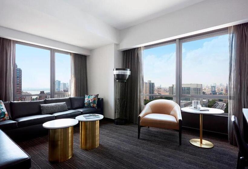 キングサイズベッドのスイートルーム, New York Marriott At The Brooklyn Bridge