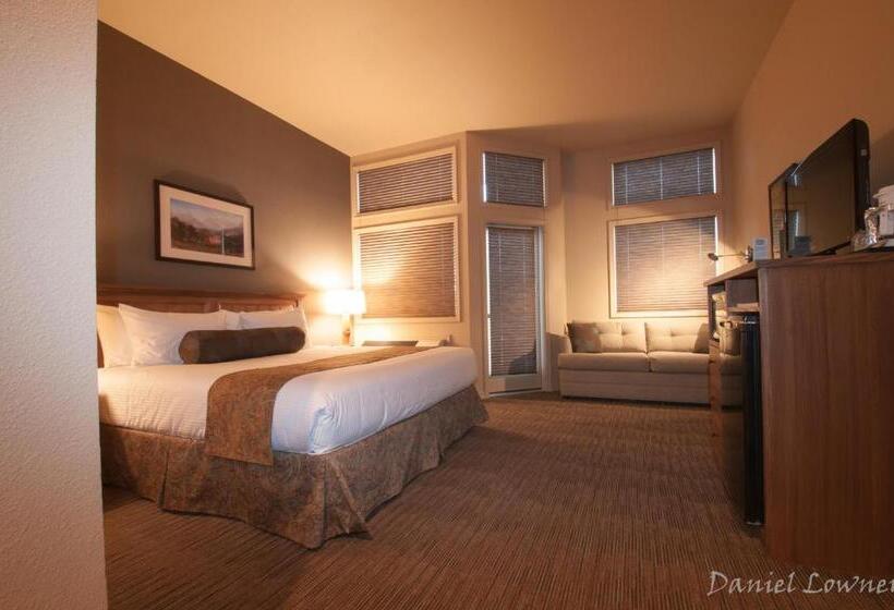Номер Deluxe Кровать Кинг, Meadow Lake Resort & Condos