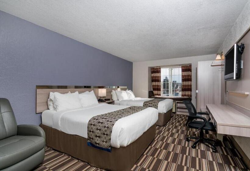 Номер Стандарт, Microtel Inn & Suites By Wyndham Rochester North Mayo Clinic