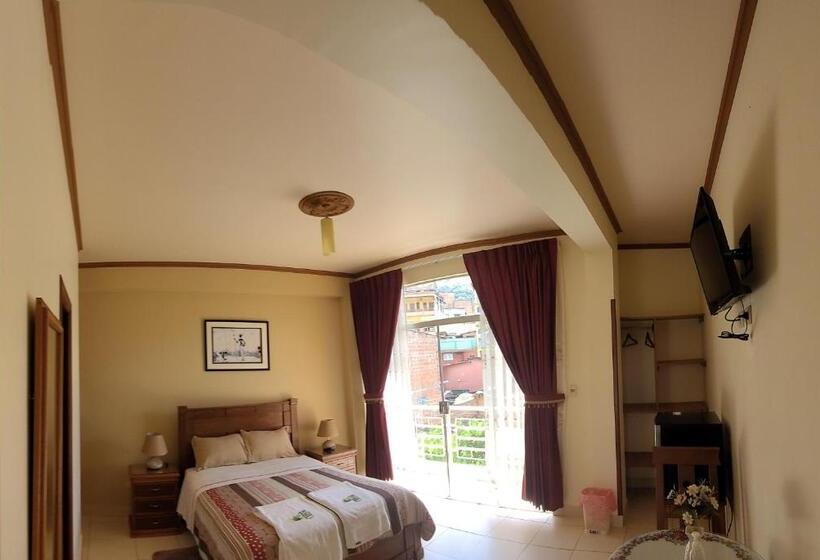 اتاق استاندارد با بالکن, Hostal Kurmi   Coroico