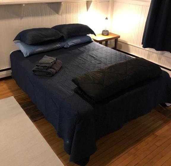 Номер Стандарт Совместная Ванная, Art Gallery Hostel
