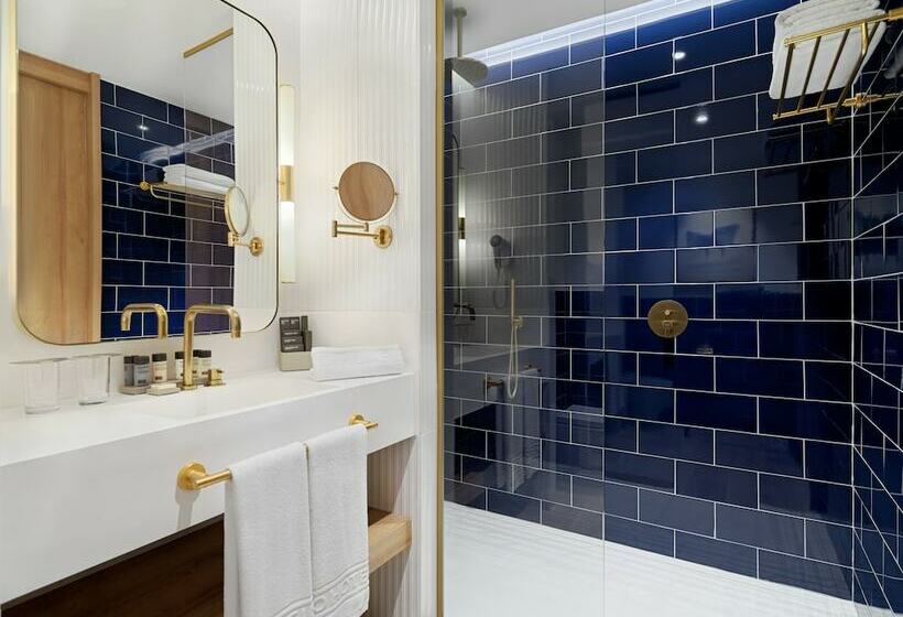 Classic-huone terassilla, H10 Porto Poniente 4* Sup