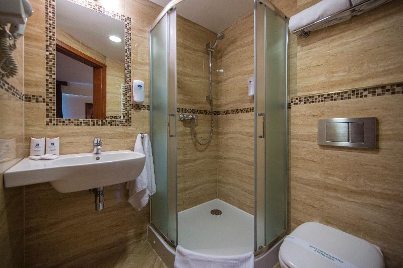 Номер Deluxe, Goodhope Hotel, Kelana Mall
