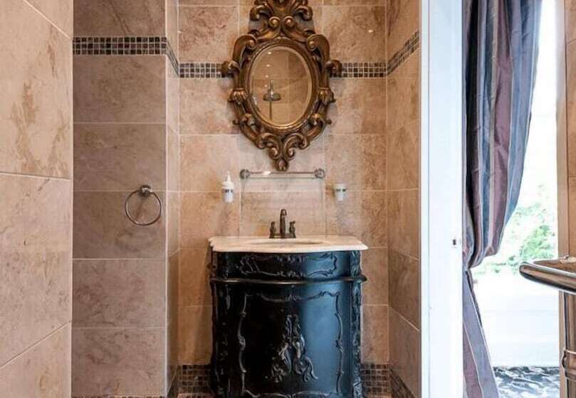 Номер Deluxe, Alfreton Hall