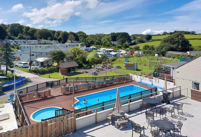 Дом 2 Спальни, Calloose Holiday Park