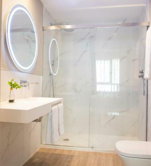 استودیوی استاندارد, Voghe Premium Flats