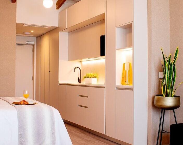 استودیوی استاندارد, Voghe Premium Flats