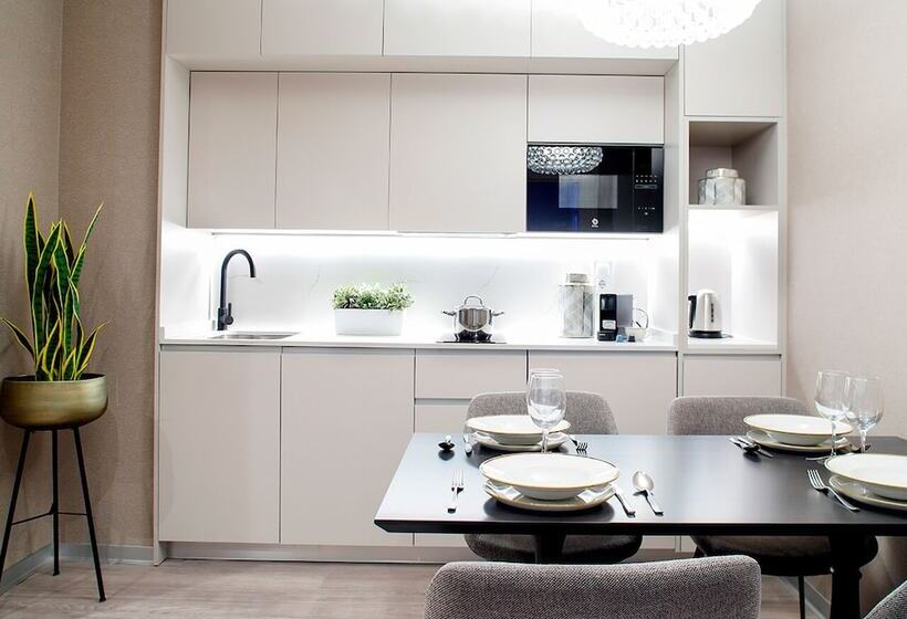 استودیوی استاندارد, Voghe Premium Flats