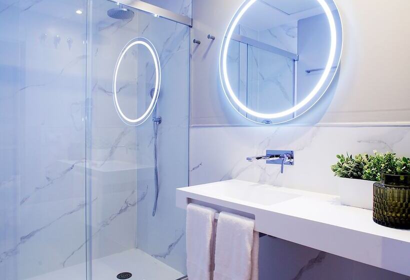 استودیوی استاندارد, Voghe Premium Flats
