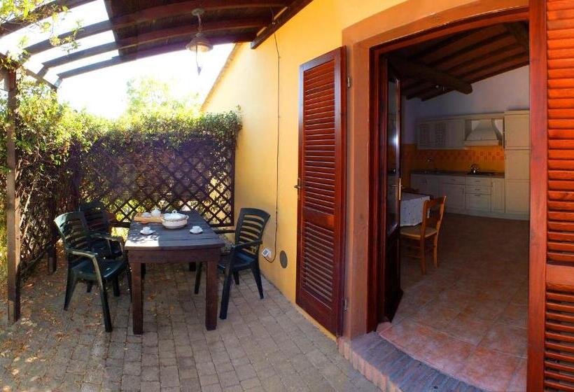 Апартаменты 1 Спальня Нижний Этаж, Agriturismo Le Pescine