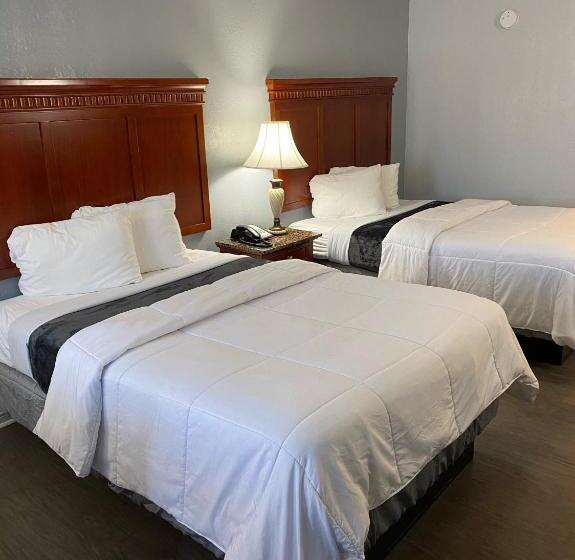 Номер Стандарт, Quarters Inn & Suites