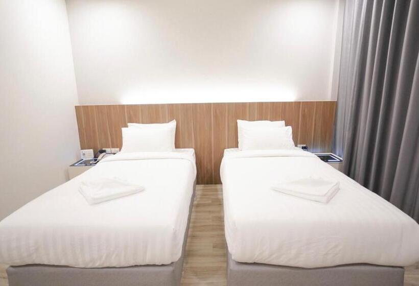 اتاق لوکس, The Space Airport Hotel Chiang Rai