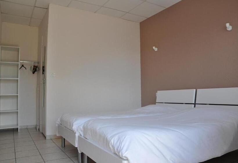 Номер Стандарт, Hôtel La Casera