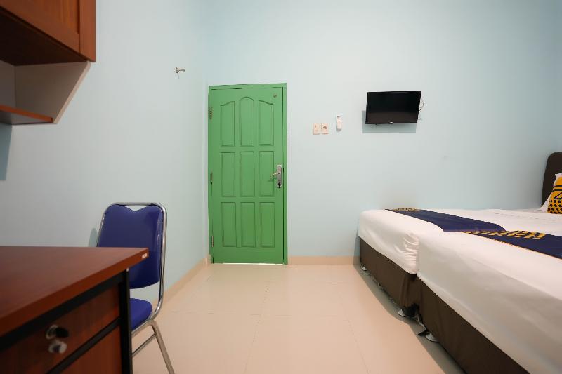 اتاق استاندارد, Spot On 2738 818 Home Stay