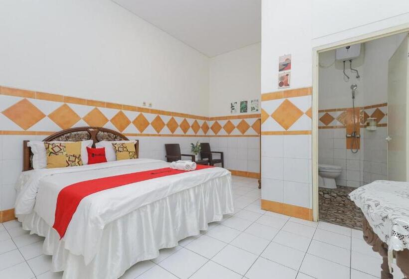 Номер Стандарт, Reddoorz Syariah At Mojosari
