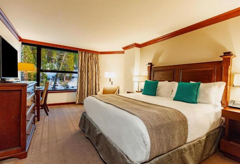 اتاق دلوکس با تخت کینگ و چشم‌انداز, The Everline Resort & Spa Lake Tahoe
