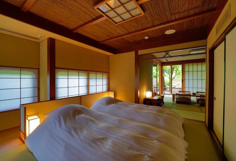 اتاق لوکس, Yukemuri No Yado Inazumi Onsen