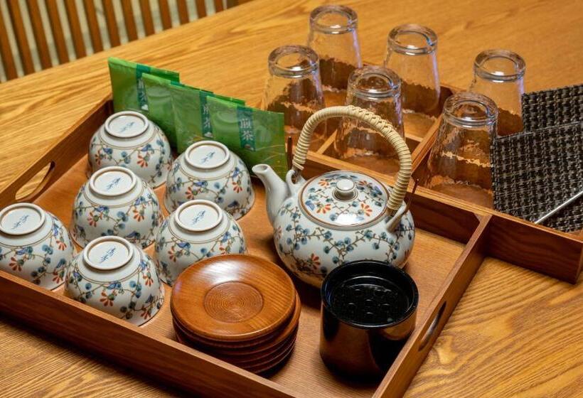 اتاق اکونومی, Yukemuri No Yado Inazumi Onsen