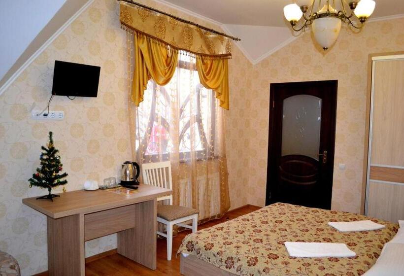 Трехместный Номер Классика, Zlata Praha