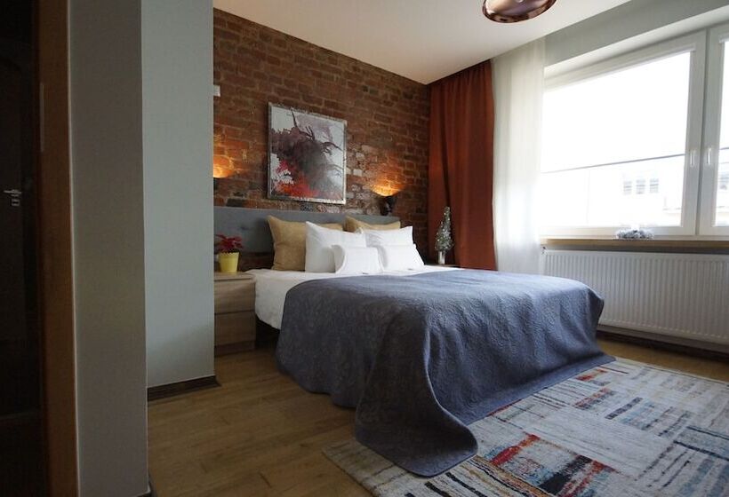 Апартаменты 1 Спальня, Apartamenty Efekt 72