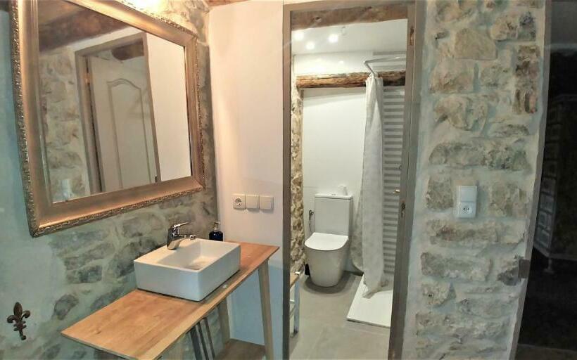 エコノミールーム, Albergue El Condor