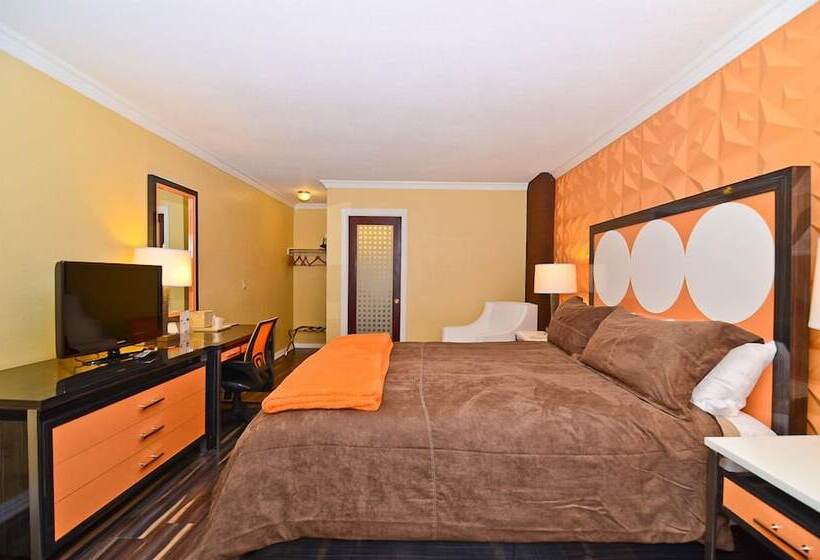 Номер Deluxe, Santa Clarita Motel   Near Six Flags Magic Mountain   Valencia