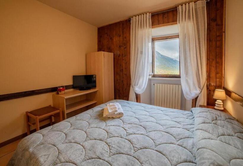 Номер Стандарт Вид на Горы, Dimora Fresilia Casa Vacanze