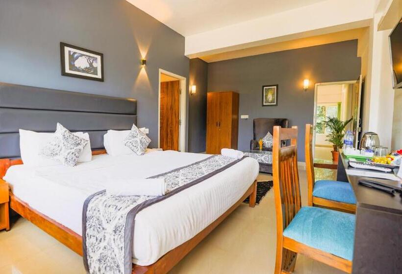 带观景的标准间, The Blossom Resort, Chikmagalur