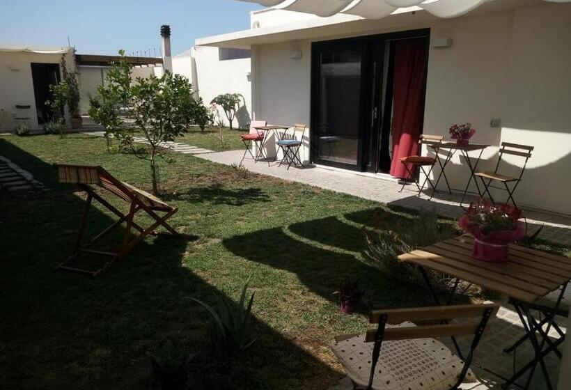 اتاق استاندارد سه نفره, Sa Ribera